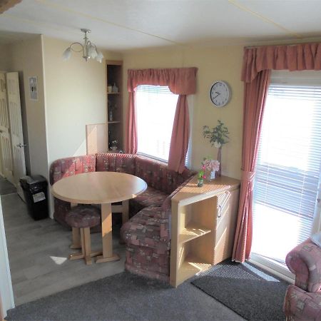 6 Berth Heated On The Chase Apartment Skegness Exterior photo
